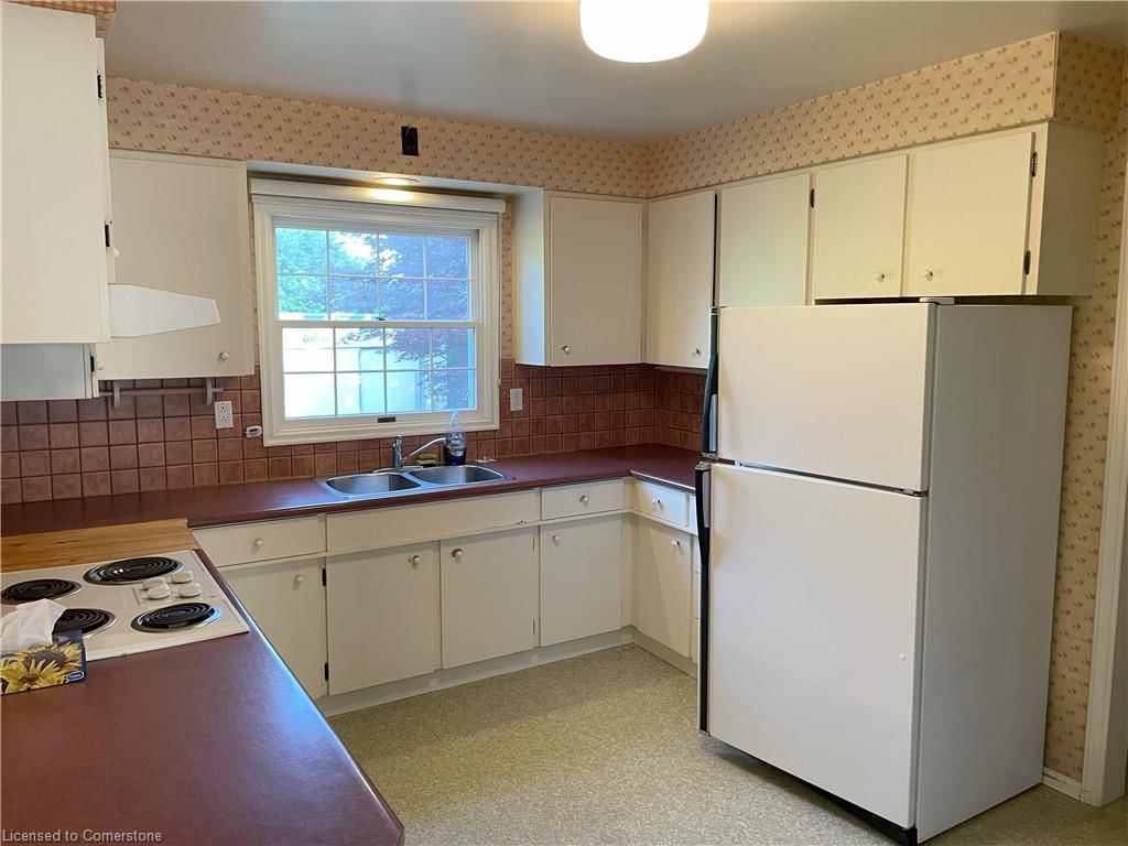 Single Family Residence for sale at 30 Lanscott Place, Hamilton, ON, L8K 5G6 - Red Hill - MLS: 40755652