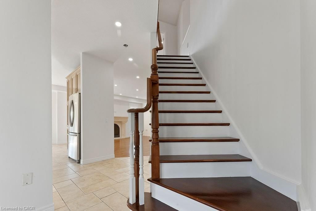 Single Family Residence sold at 4 Mckibbon Avenue, Hannon, ON, L0R 1P0 - Trinity - MLS: 40762162
