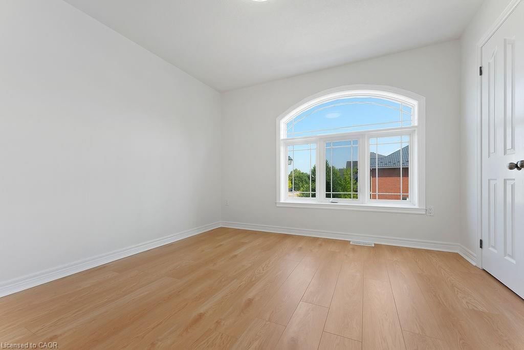 Single Family Residence sold at 4 Mckibbon Avenue, Hannon, ON, L0R 1P0 - Trinity - MLS: 40762162