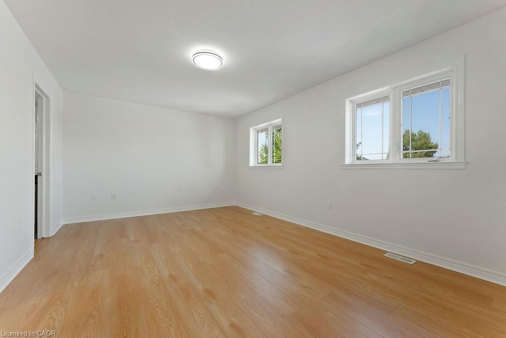 Single Family Residence sold at 4 Mckibbon Avenue, Hannon, ON, L0R 1P0 - Trinity - MLS: 40762162