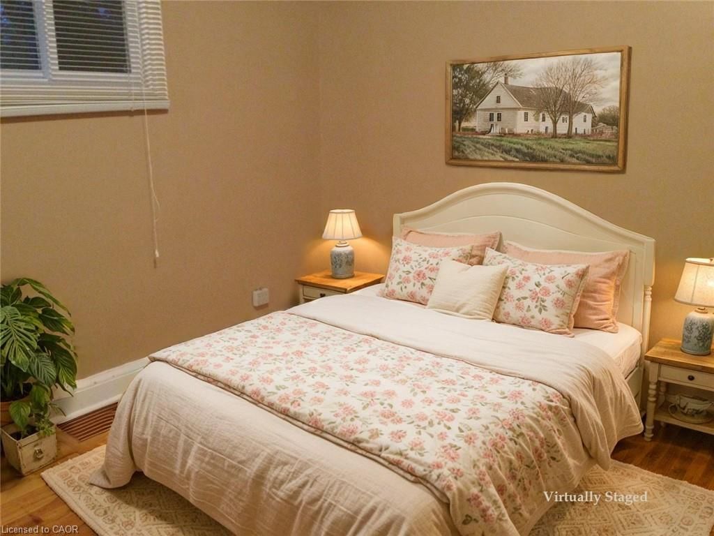 Single Family Residence for sale at 21 West Street, Dundas, ON, L9H 1J4 - Coote - MLS: 40764310