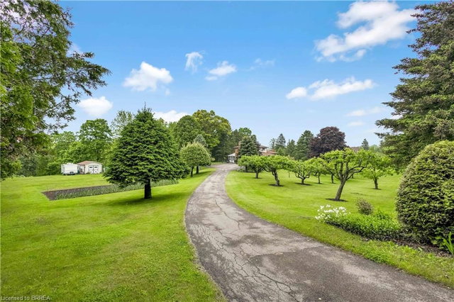 167 Governors Road E