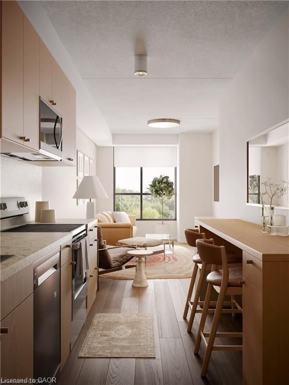 302 - 580 Coldstream Drive, Waterloo 4