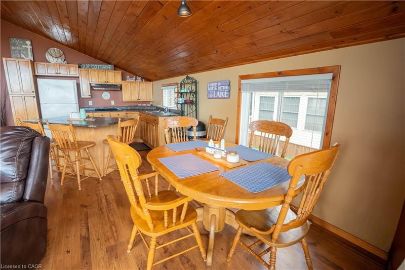 1102 Front Road photo 5