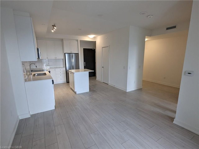 317 - 55 Duke Street W