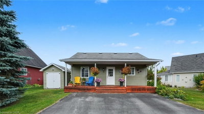 52 Madawaska Trail
