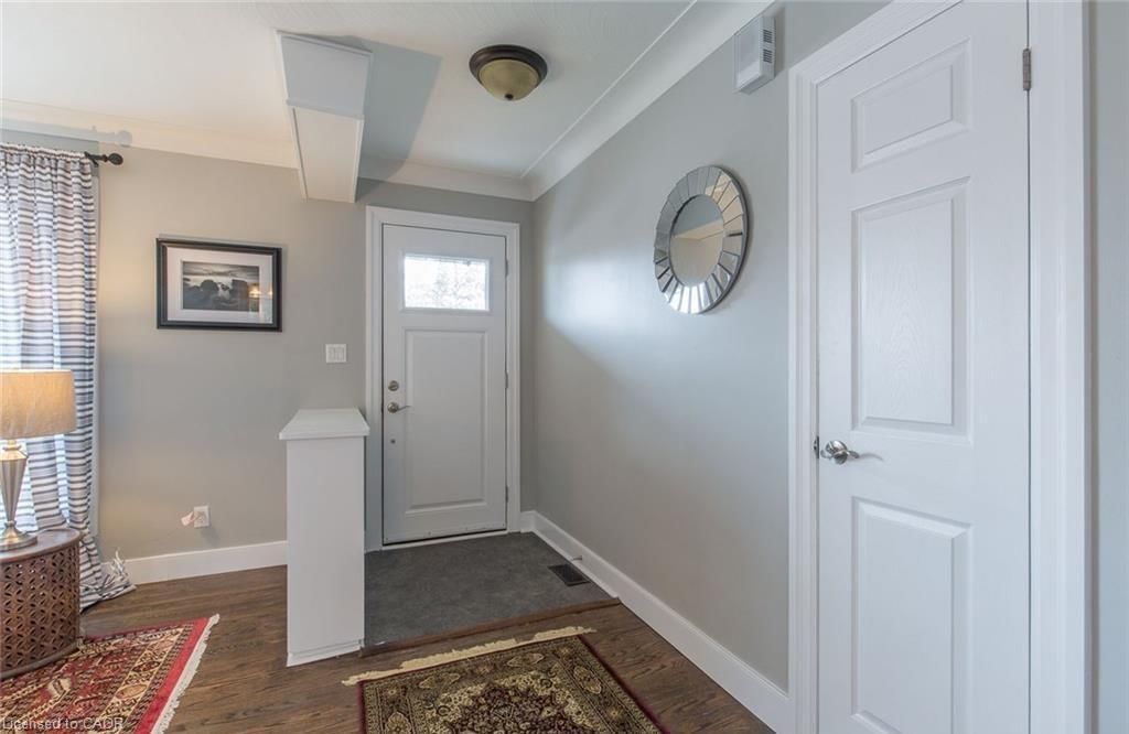 14 Dunsdon Street — photo 2