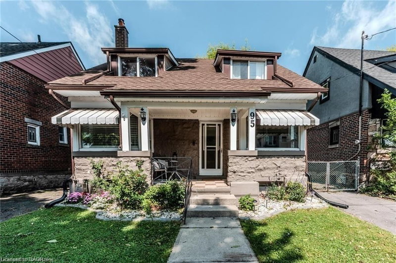 95 Paradise Road N