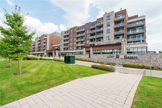 206 - 3290 New Street