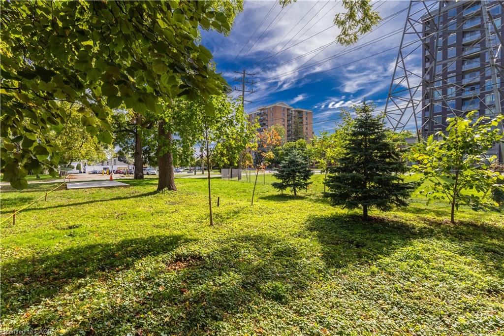 Residential for sale at 1331 Elgin Street, Burlington, ON, L7S 1N5 - Central - MLS: 40776735