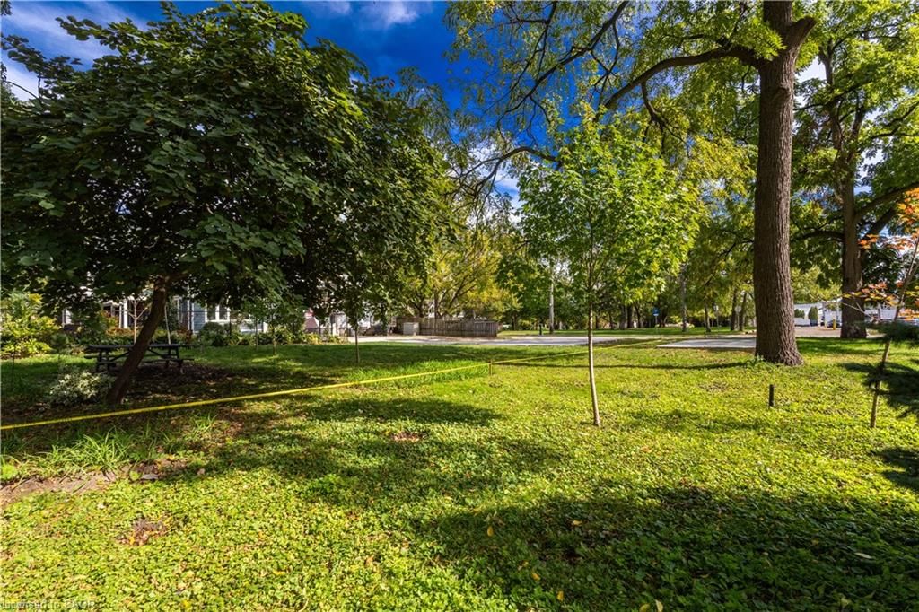 Residential for sale at 1333 Elgin Street, Burlington, ON, L7S 1N5 - Central - MLS: 40776767