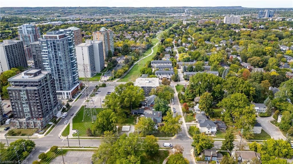 Residential for sale at 1333 Elgin Street, Burlington, ON, L7S 1N5 - Central - MLS: 40776767