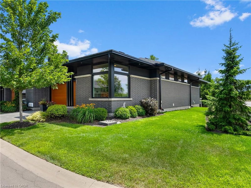 7 Taliesin Trail