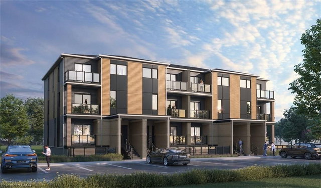 E015 - 246 Raspberry Place