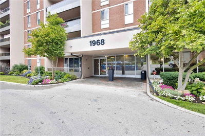Condo/Apt Unit sold at 1401-1968 Main Street, Hamilton, ON, L8S 1J7 - Ainslie Wood - MLS: 40780007