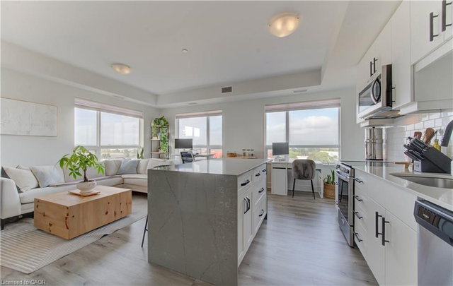 615 - 247 Northfield Drive E