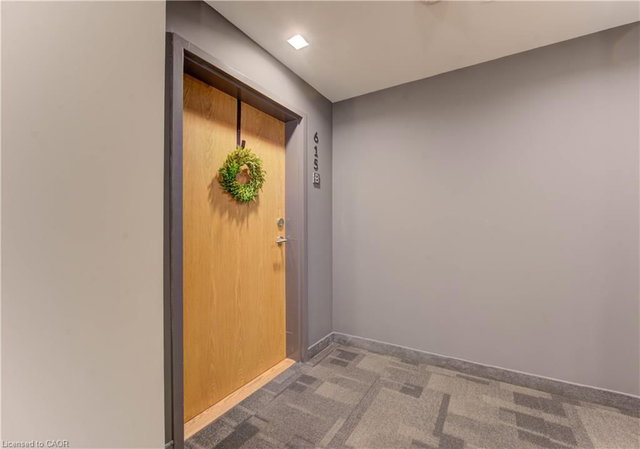 615 - 247 Northfield Drive E