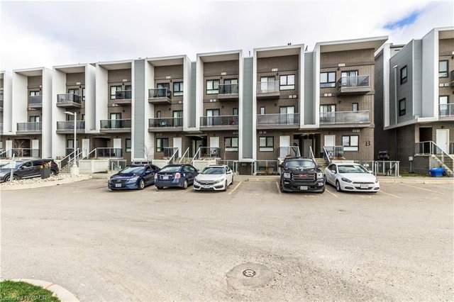 B4 - 1430 Highland Road W