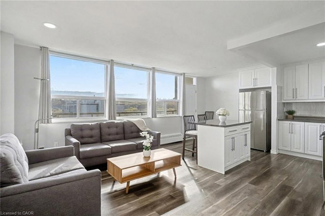 1001 - 15 Nicklaus Drive