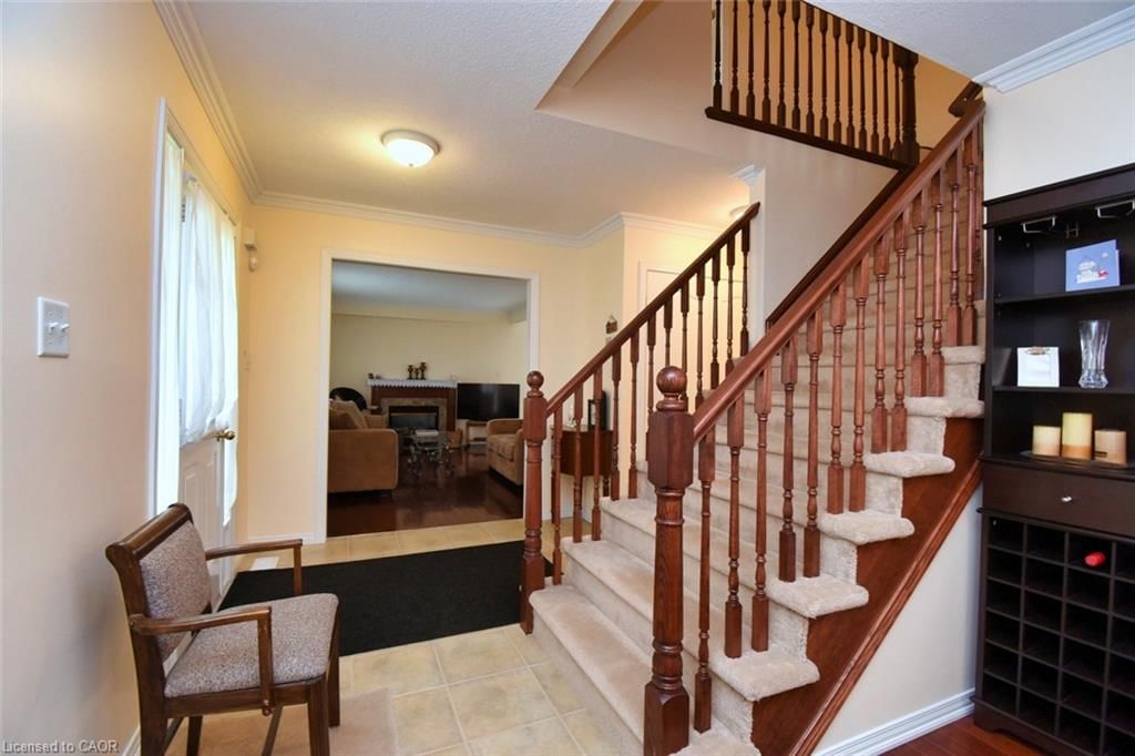Row/Townhouse for sale at 49-7 Southside Place, Hamilton, ON, L9C 7W6 - Mountview - MLS: 40788593