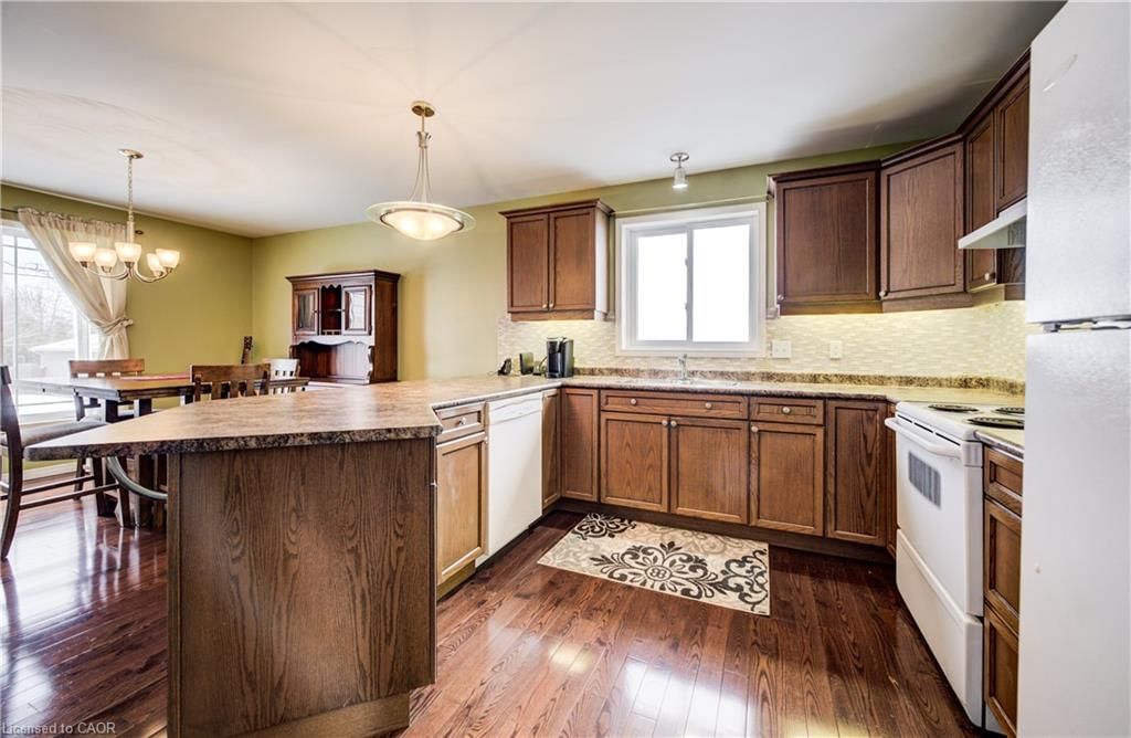 Single Family Residence for sale at 460 King Street, Mount Forest, ON, N0G 2L2 - Mount Forest - MLS: 40788744