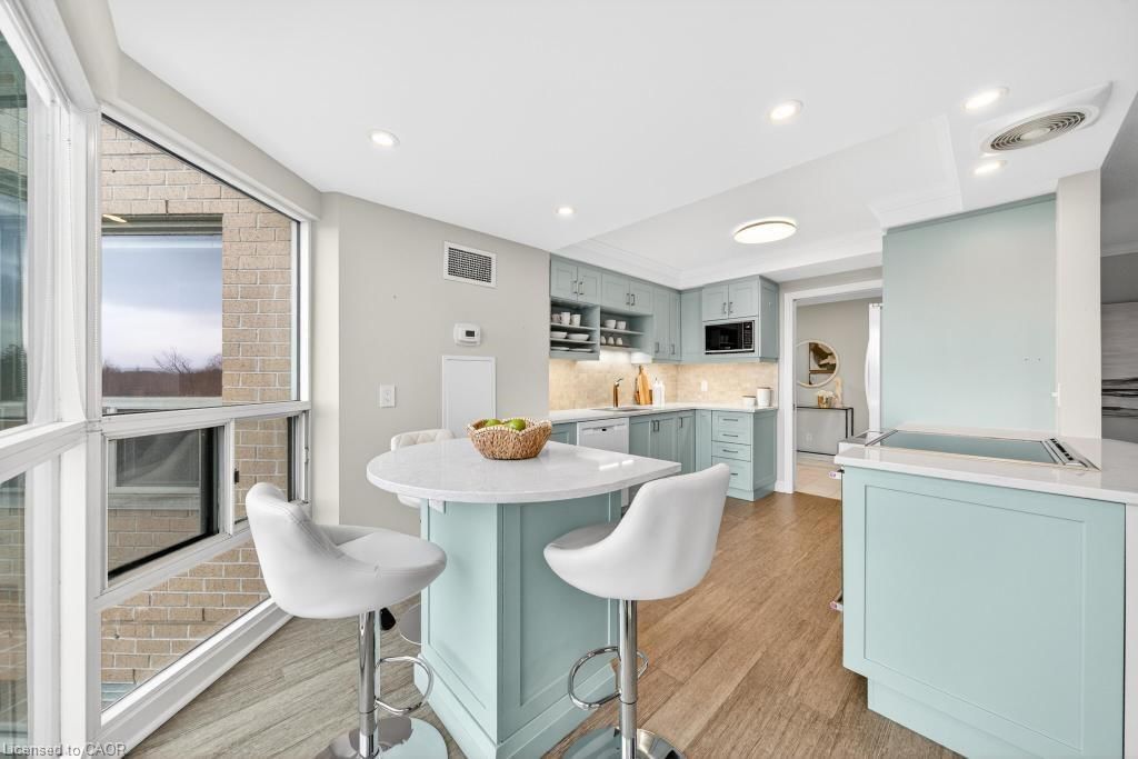 Condo/Apt Unit for sale at 801-2190 Lakeshore Road, Burlington, ON, L7R 4K1 - Central - MLS: 40789580