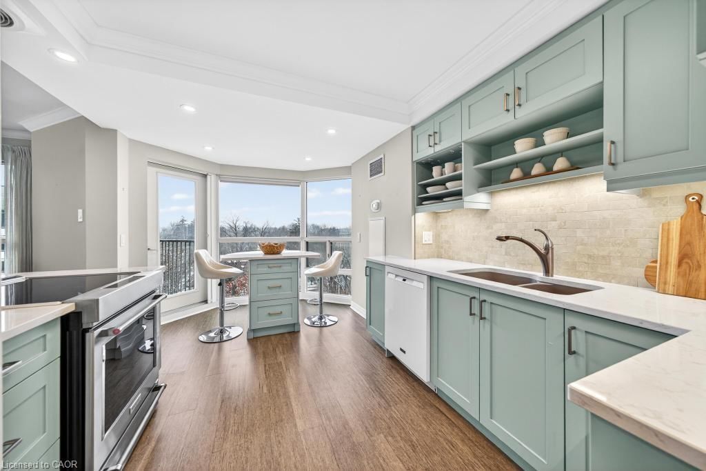 Condo/Apt Unit for sale at 801-2190 Lakeshore Road, Burlington, ON, L7R 4K1 - Central - MLS: 40789580