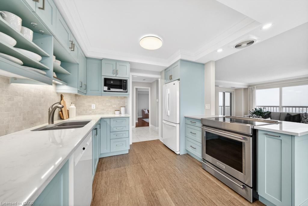 Condo/Apt Unit for sale at 801-2190 Lakeshore Road, Burlington, ON, L7R 4K1 - Central - MLS: 40789580