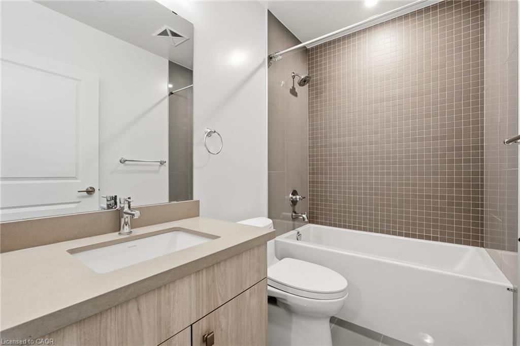 Condo/Apt Unit sold at 404-2007 James Street, Burlington, ON, L7R 0G7 - Central - MLS: 40789641