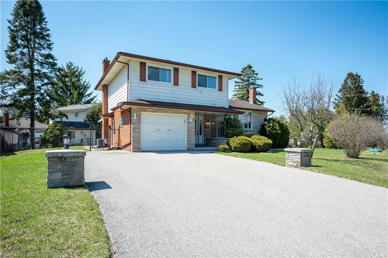 7 Lichty Crescent, Kitchener, Ontario