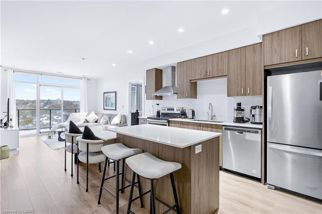 1310 - 15 Glebe Street