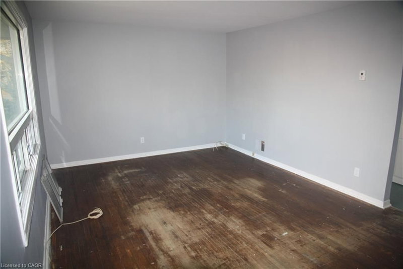 Room2