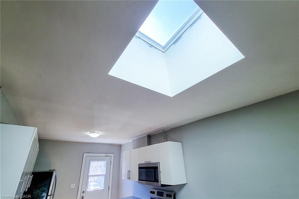 Condo/Apt Unit for lease at A-308 Barton Street, Hamilton, ON, L8L 2X5 - Stinson - MLS: 40790619