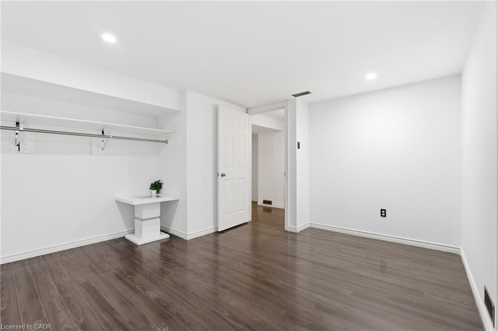 Single Family Residence for sale at 352 East 28th Street, Hamilton, ON, L8V 3J6 - Burkholme - MLS: 40790663