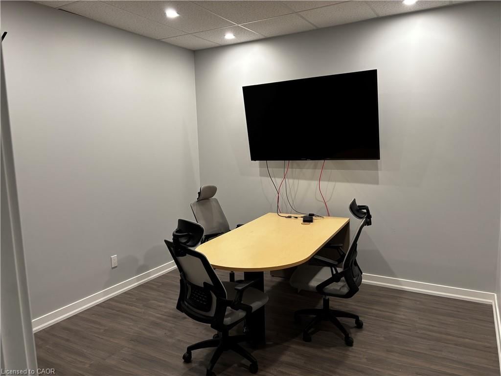 Industrial,Building and Land for sale at 26-760 Laurentian Drive, Burlington, ON, L7N 3V6 - Dynes - MLS: 40790785