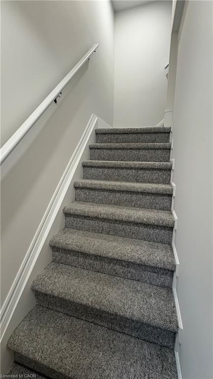 UPPER - 120 Maplewood Avenue