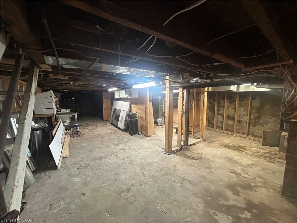 Office,Building Only for lease at 537 Concession Street, Hamilton, ON, L8V 1A7 - Eastmount - MLS: 40791161