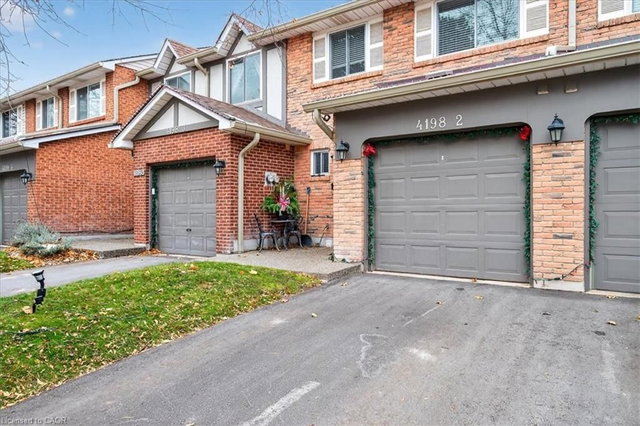 2 - 4198 Longmoor Drive