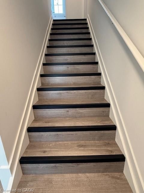 Row/Townhouse for lease at 32 Waterleaf Trail, Welland, ON, L3C 0H6 - Prince Charles - MLS: 40792027