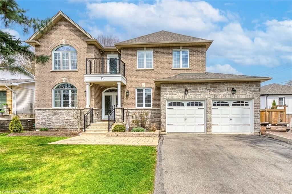 Single Family Residence sold at 20 Vinegar Hill, Waterdown, ON, L0R 2H0 - Waterdown East - MLS: 40792282