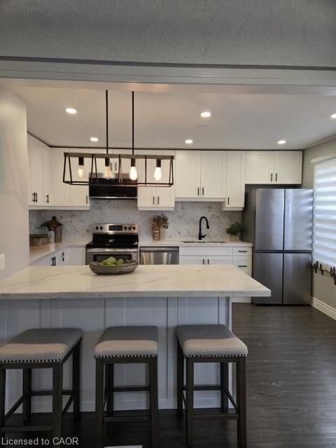 373 East 27th Street