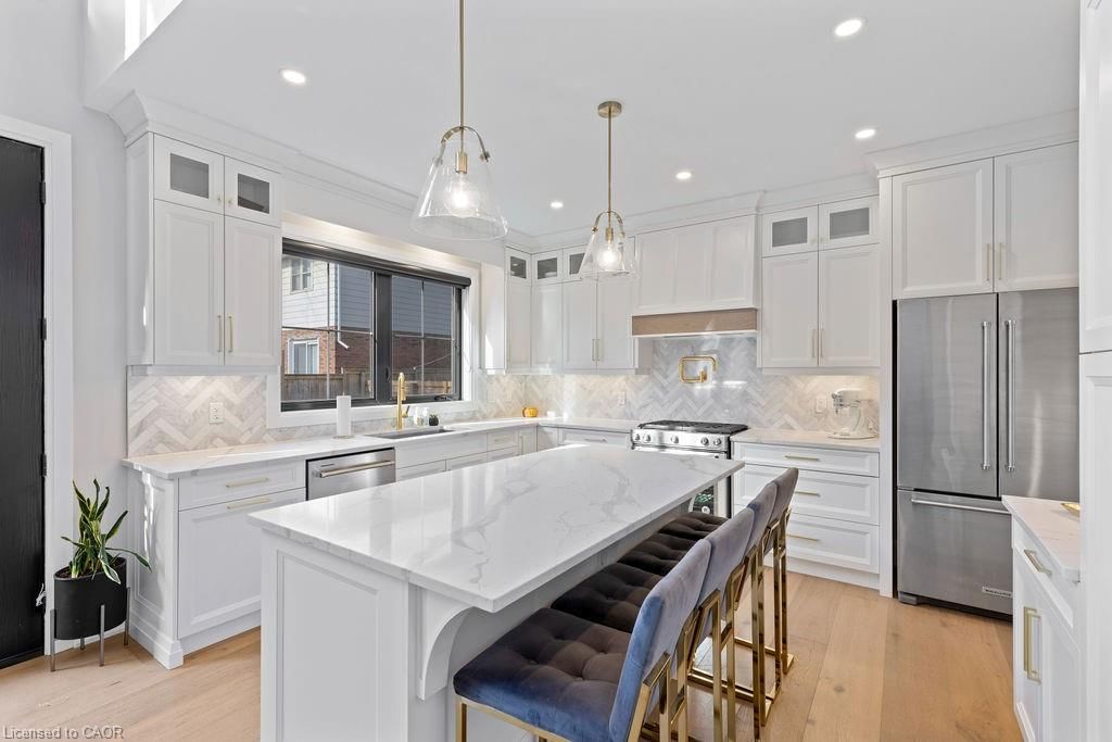 Single Family Residence for sale at 308 Appleby Line, Burlington, ON, L7L 2X5 - Shoreacres - MLS: 40792641