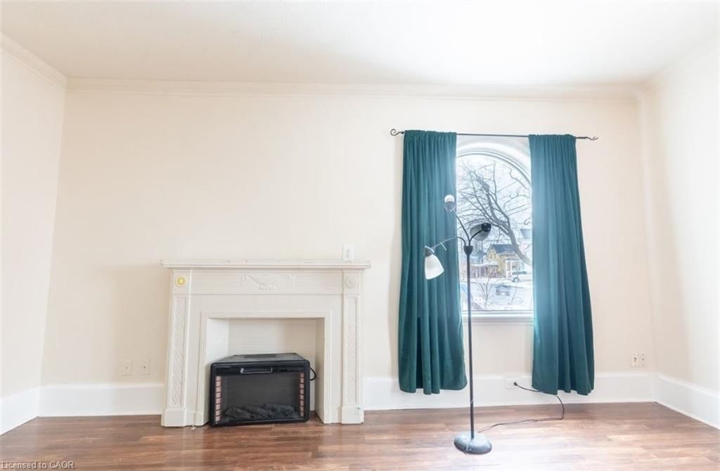 Duplex Up/Down for sale at 219 Erie Avenue, Brantford, ON, N3S 2H1 - Eagle Place West - MLS: 40792890