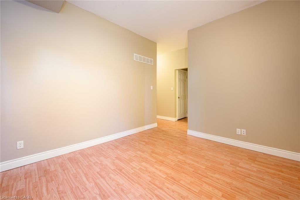 Single Family Residence for lease at Main-188 Wellington Street, Hamilton, ON, L8L 5A5 - Beasley - MLS: 40793429