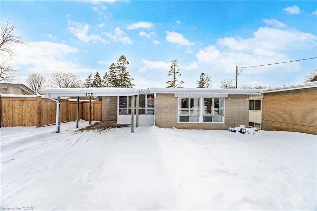 Single Family Residence sold at 128 Hillcrest Drive, Whitby, ON, L1N 3C2 - Whitby - MLS: 40794168