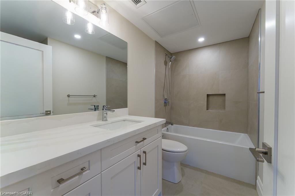 Condo/Apt Unit for lease at 203-100 Charlton Avenue, Hamilton, ON, L8P 2C3 - Durand North - MLS: 40794346