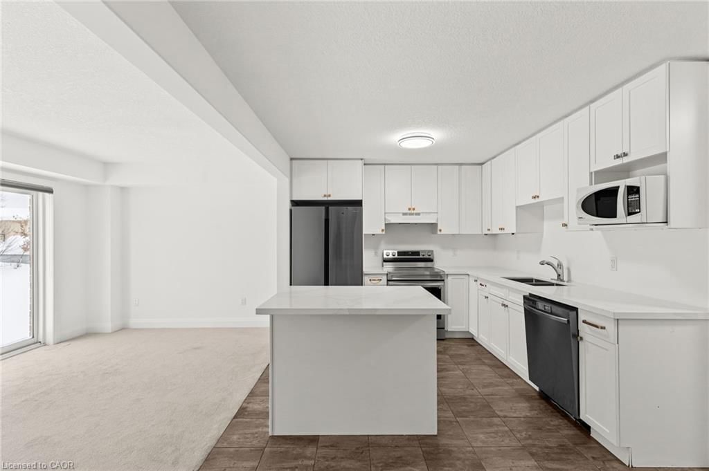 Row/Townhouse for sale at 143 Stonebrook Way, Markdale, ON, N0C 1H0 - Grey Highlands - MLS: 40794392