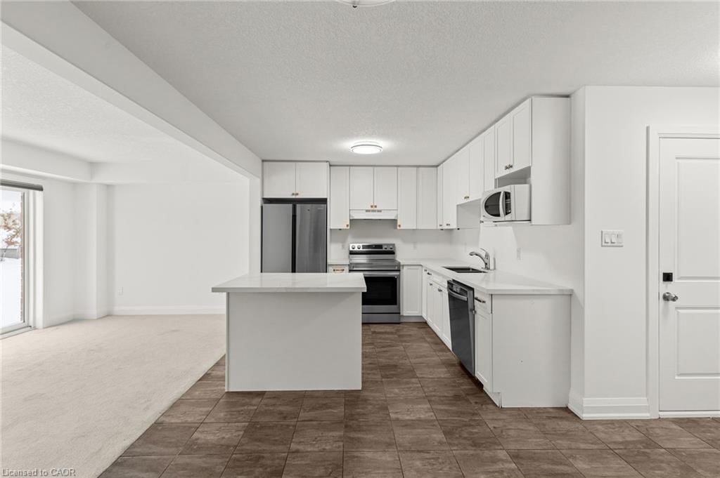 Row/Townhouse for sale at 143 Stonebrook Way, Markdale, ON, N0C 1H0 - Grey Highlands - MLS: 40794392