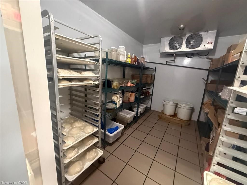 Commercial for sale at 8-7 Anne Street, Barrie, ON, L4N 2C4 - MLS: 40794995