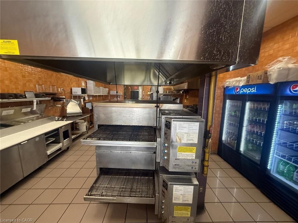 Commercial for sale at 8-7 Anne Street, Barrie, ON, L4N 2C4 - MLS: 40794995